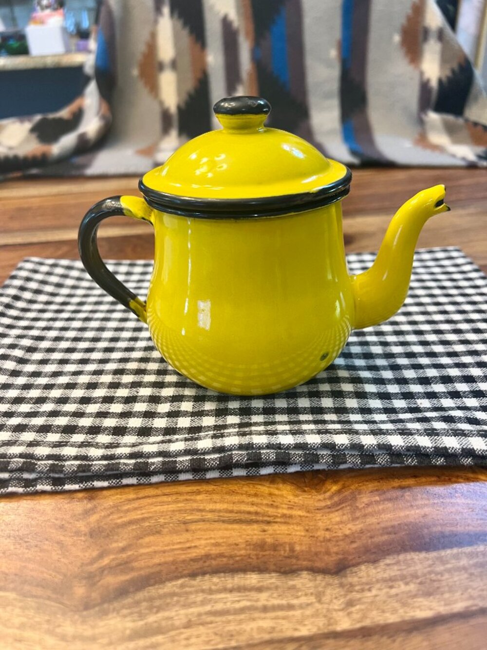 Vintage Yellow Tea Kettle - Picture 2 of 4